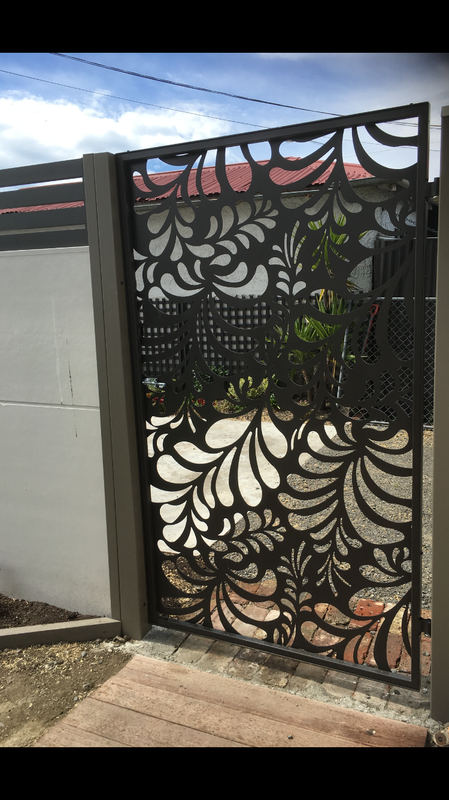 incision metal gate