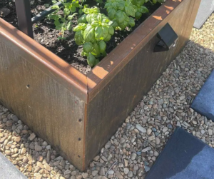 incision-Screens-Corten-Plant-Boxes-Planters